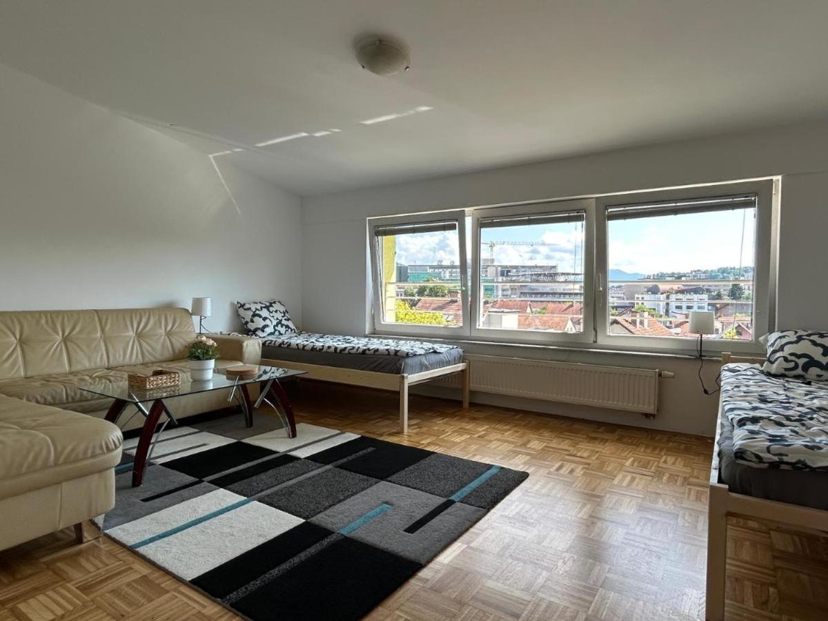 Apartma Lunca 3 Любляна Екстериор снимка